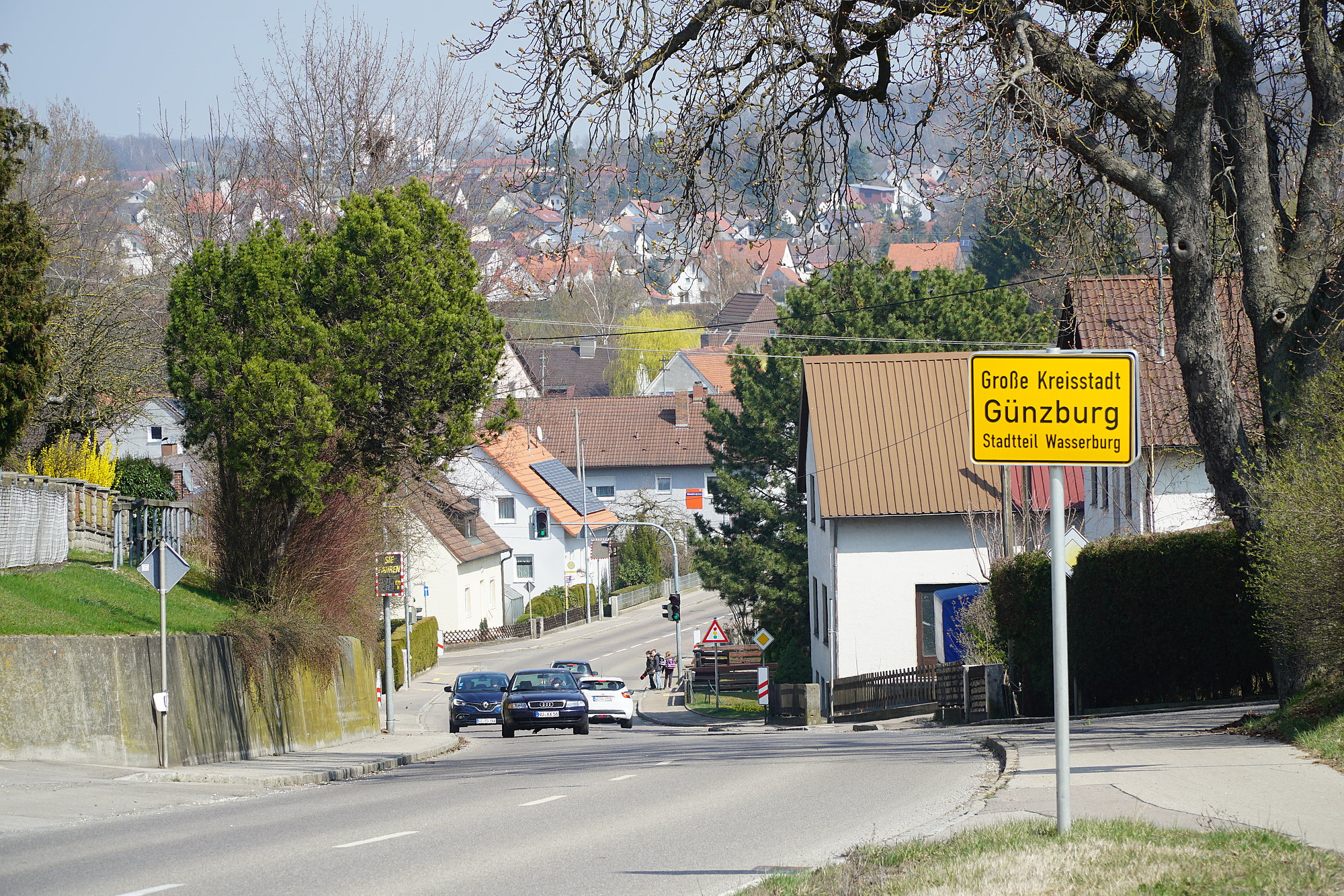Ortseinfahrt Wasserburg. Foto: Julia Ehrlich/ Stadt Günzburg