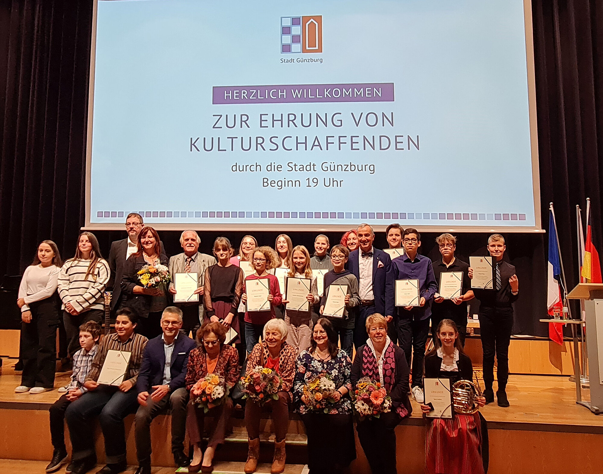 Die Geehrten der Ehrung der Kulturschaffenden 2022. Foto: Karin Scheuermann/Stadt Günzburg