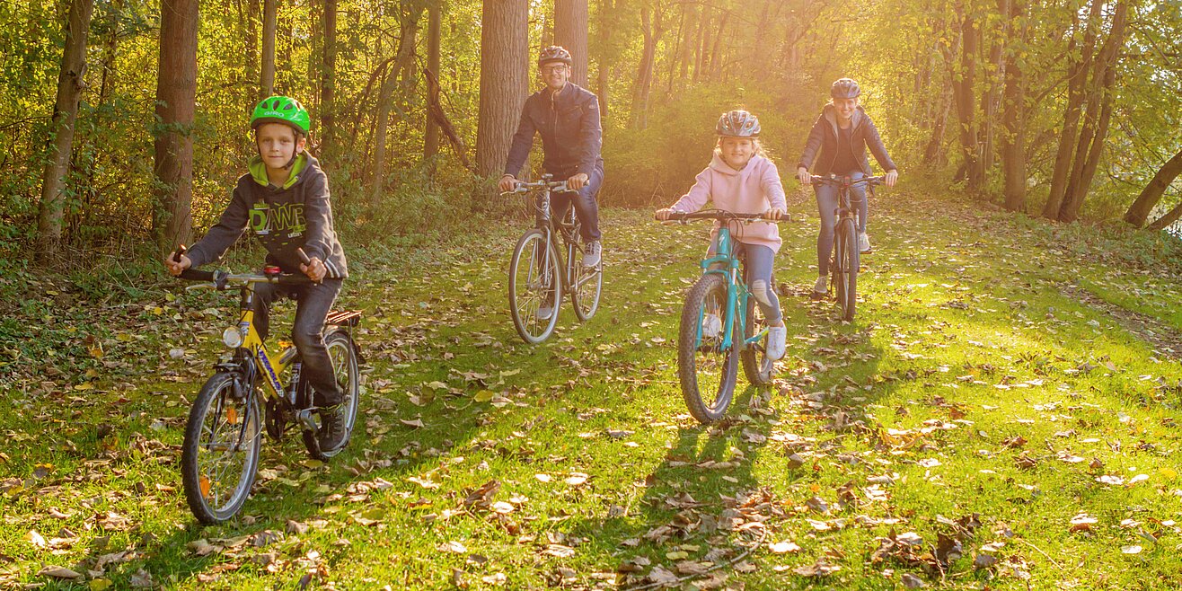 Beautiful cycling paths for families!