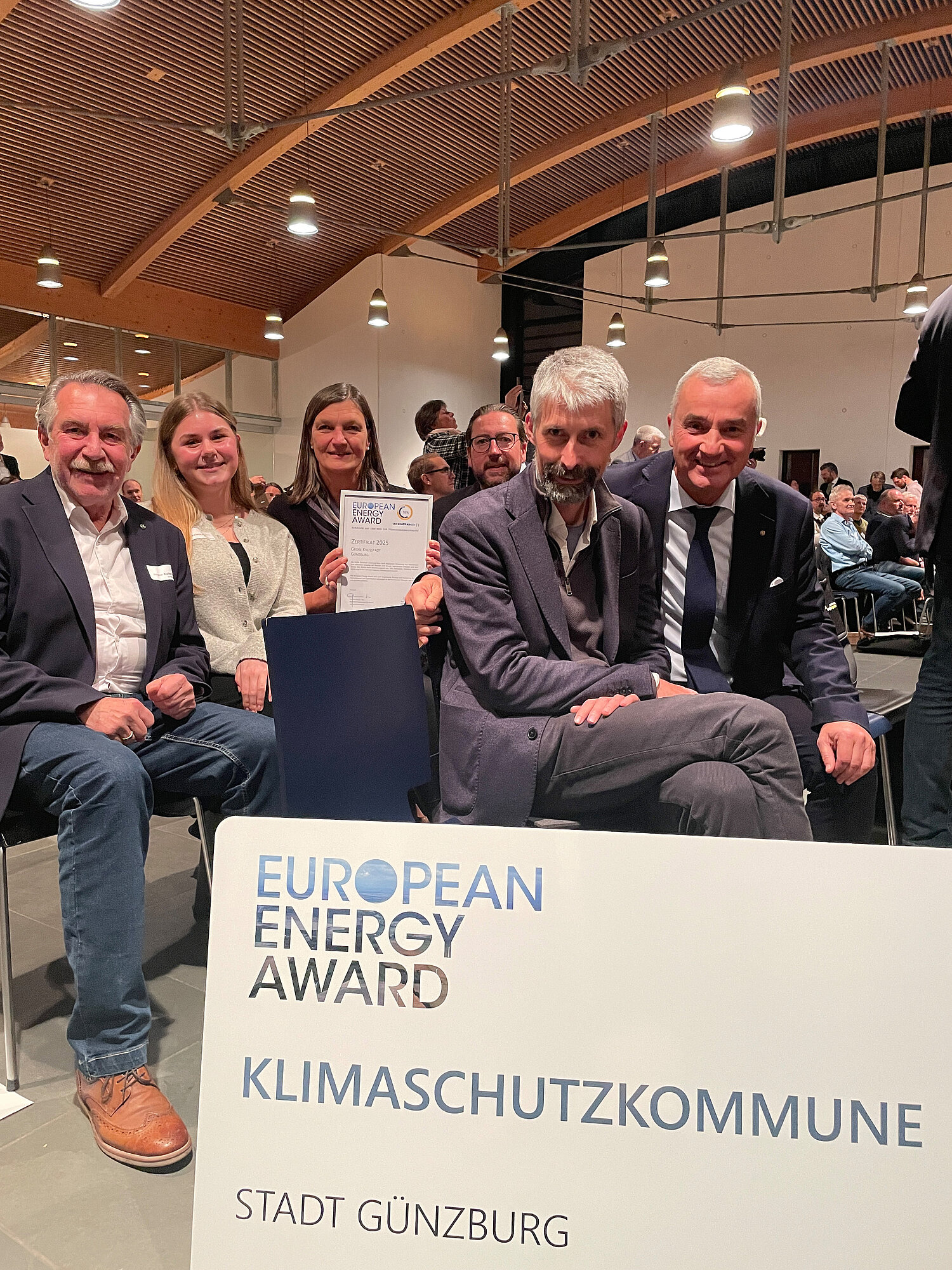 Günzburg erhält in Buchloe den European Energy Award in Gold - als einzige Kommune in Bayern. Foto: Michael Lindner/Stadt Günzburg