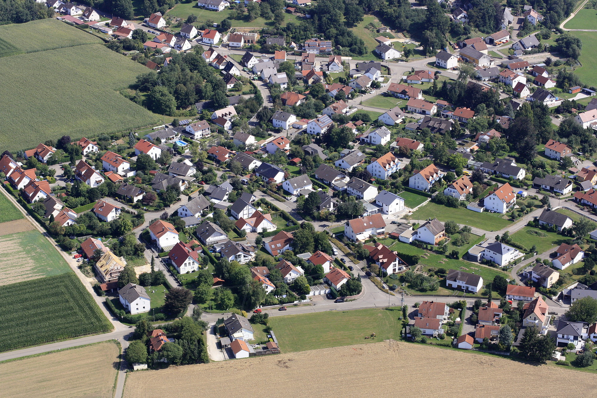 Der Stadtteil Leinheim von oben. Foto: Wolfgang Hackel