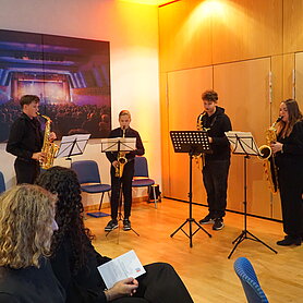 Saxophon-Ensemble der Städtischen Musikschule Günzburg. Foto: Johanna Hofgärtner Saxophon-Ensemble der Städtischen Musikschule Günzburg. Foto: Johanna Hofgärtner