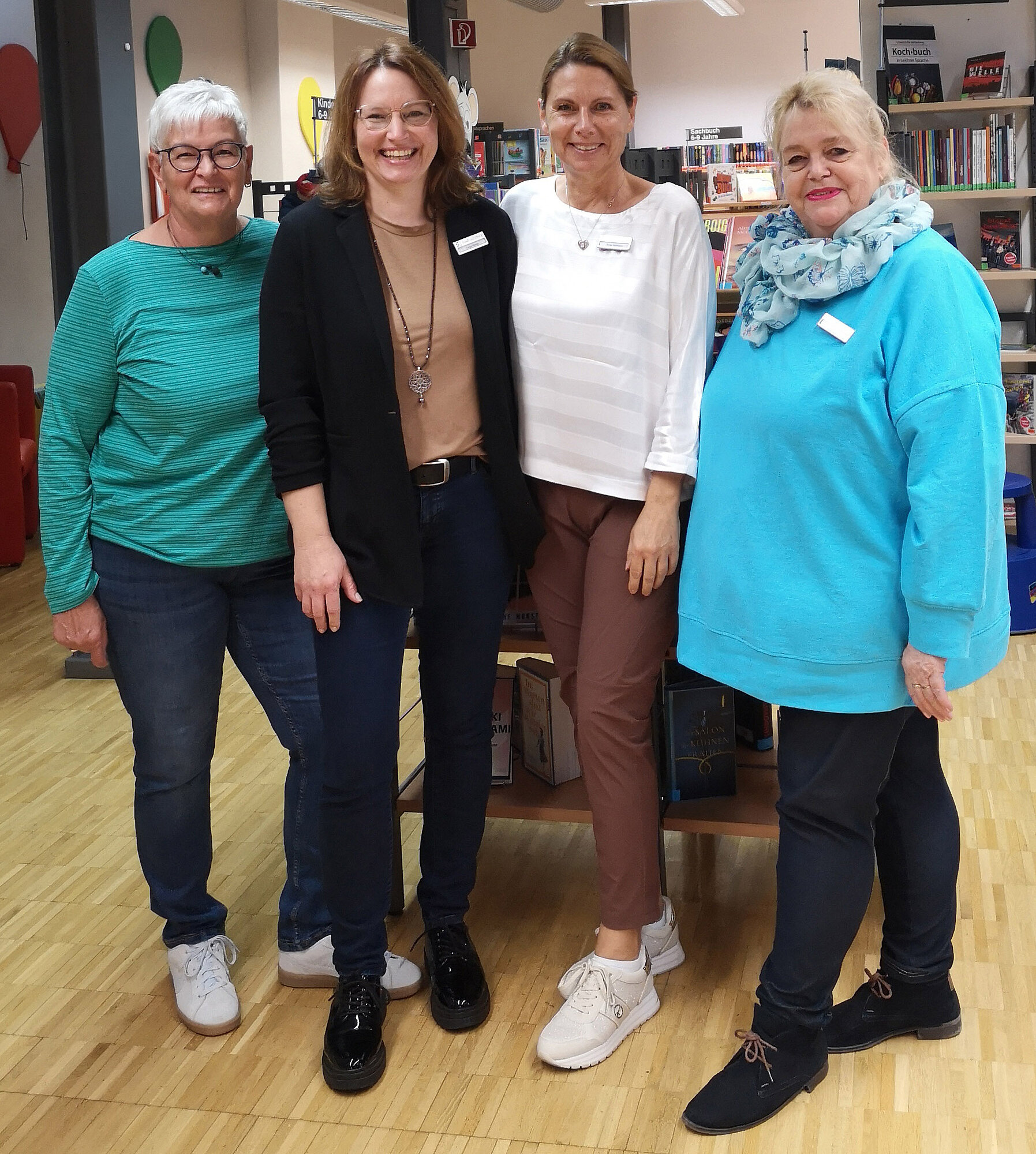 Das Team der Stadtbücherei Günzburg. Foto: Schoeps 