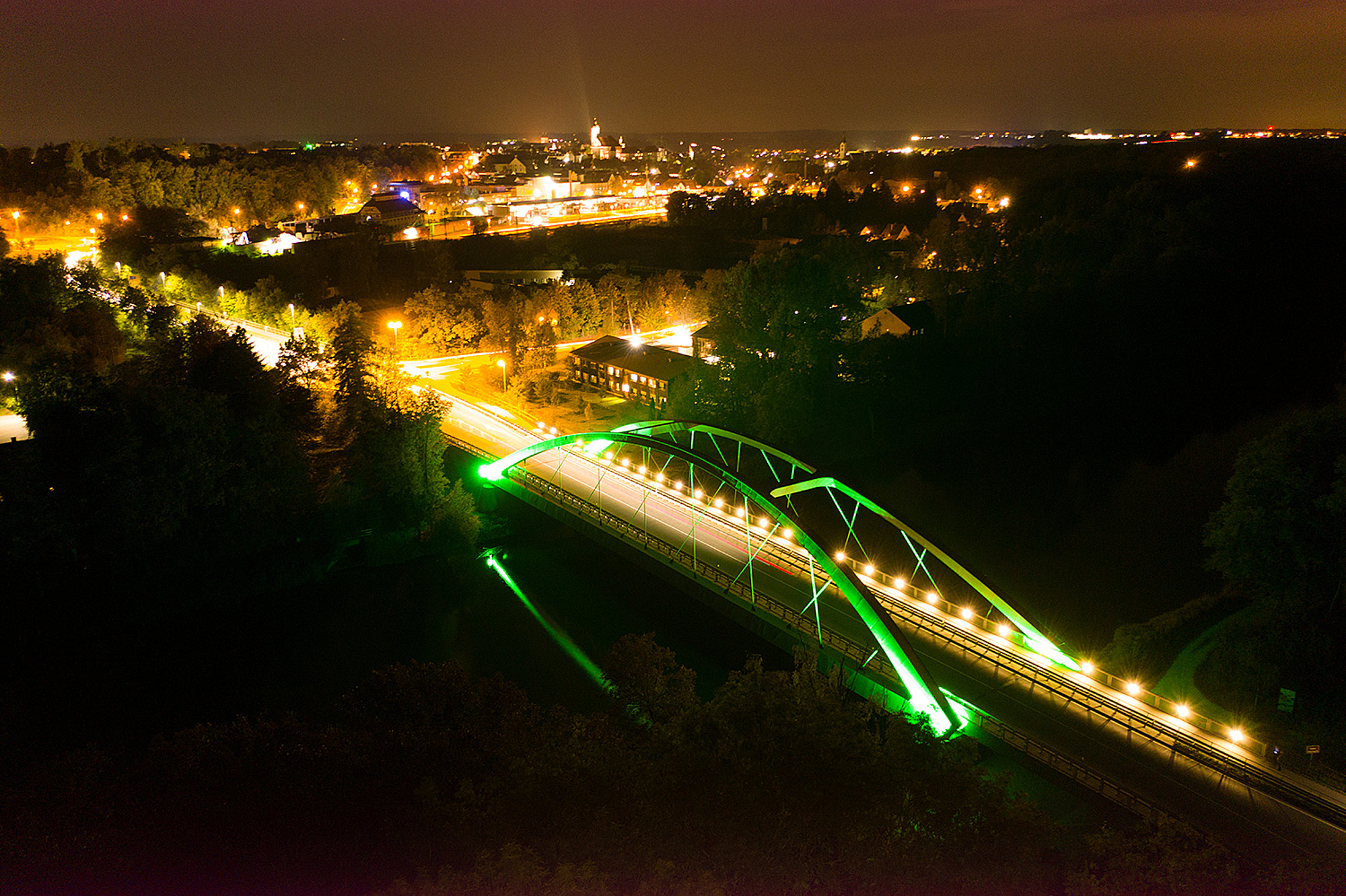 Donaubrücke bei Nacht_Röger