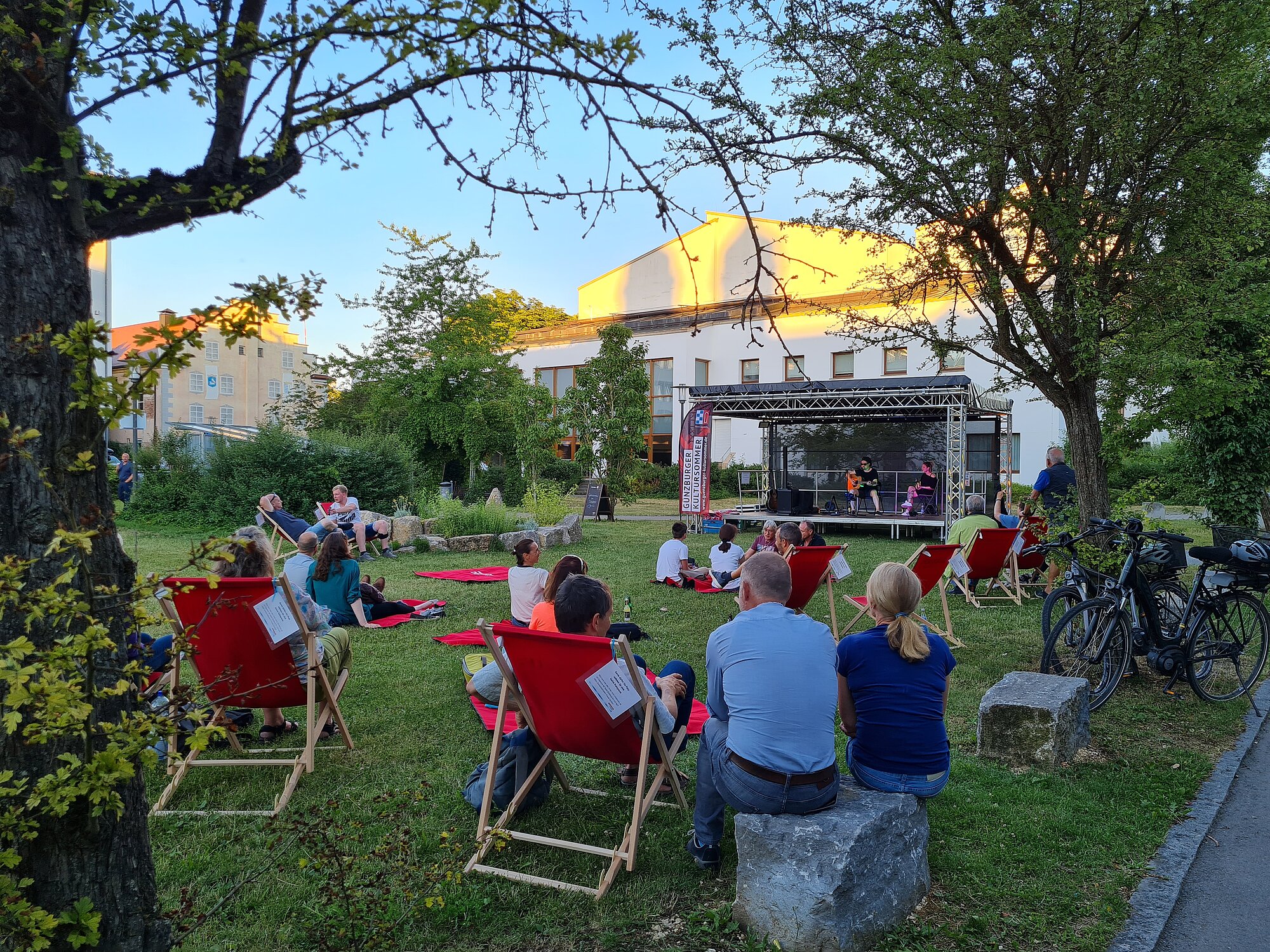 Picknickkonzerte im Hofgarten, Foto: Karin Scheuermann