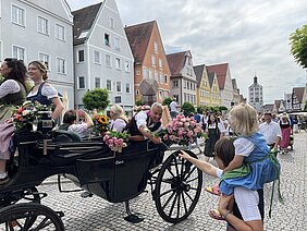Der Festumzug zum Auweg mit Oberbürgermeister Gerhard Jauernig startet gegen 16 Uhr. Foto: Michael Lindner/Stadt Günzburg
